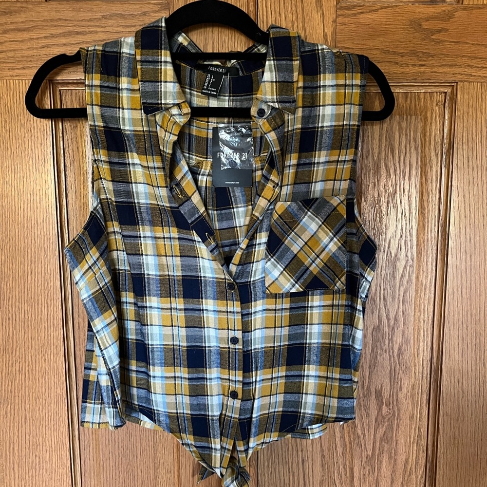 NWT forever 21 crop plaid top